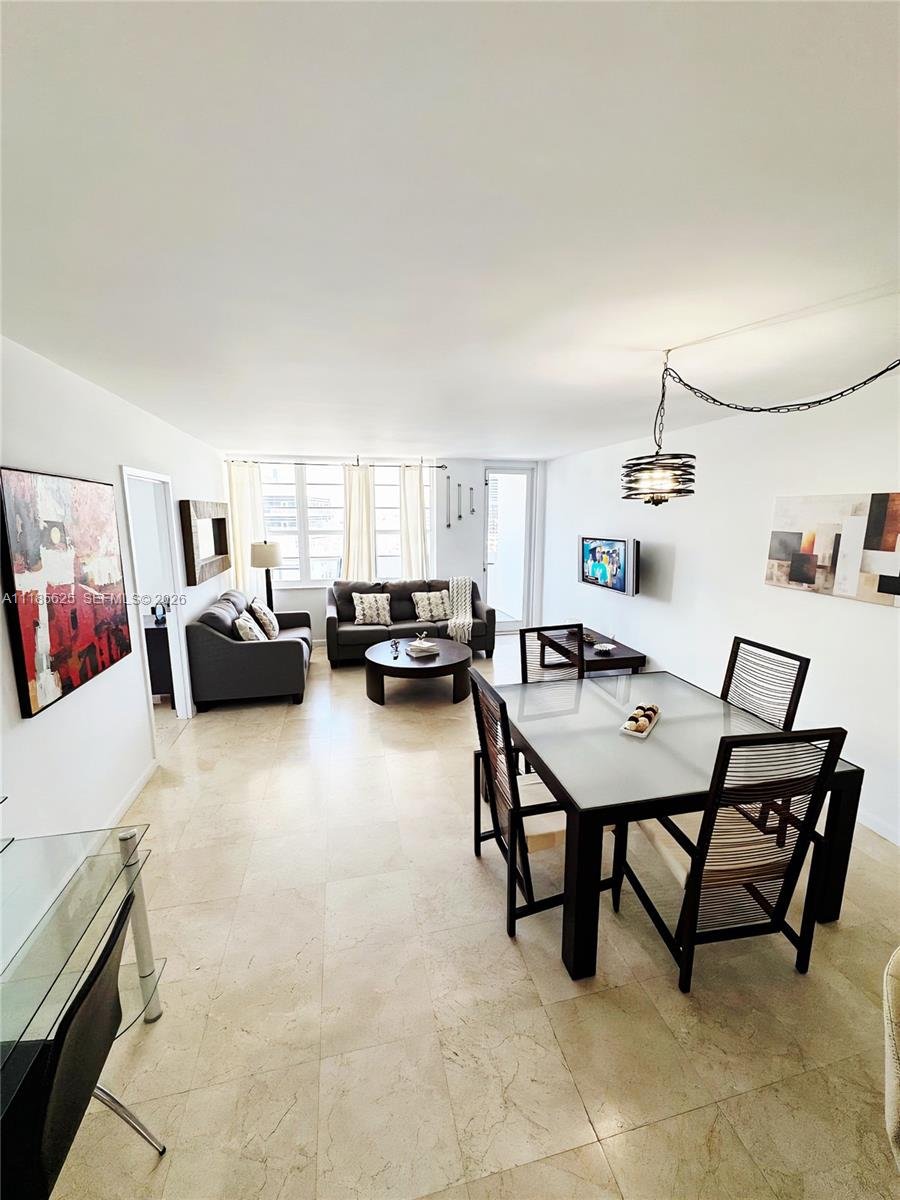 100 Lincoln Rd # 1243, Miami Beach FL 33139