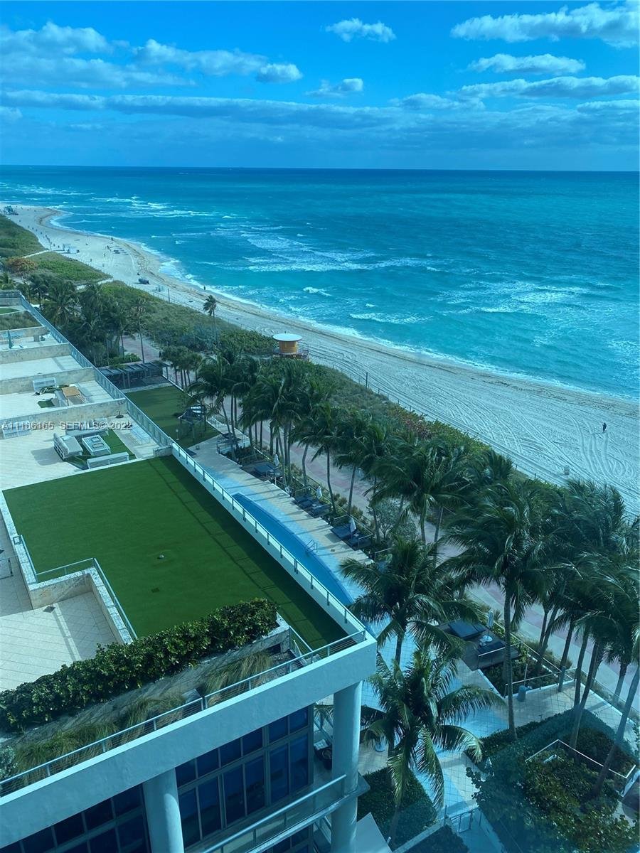 6801 Collins Ave, Miami Beach FL 33141