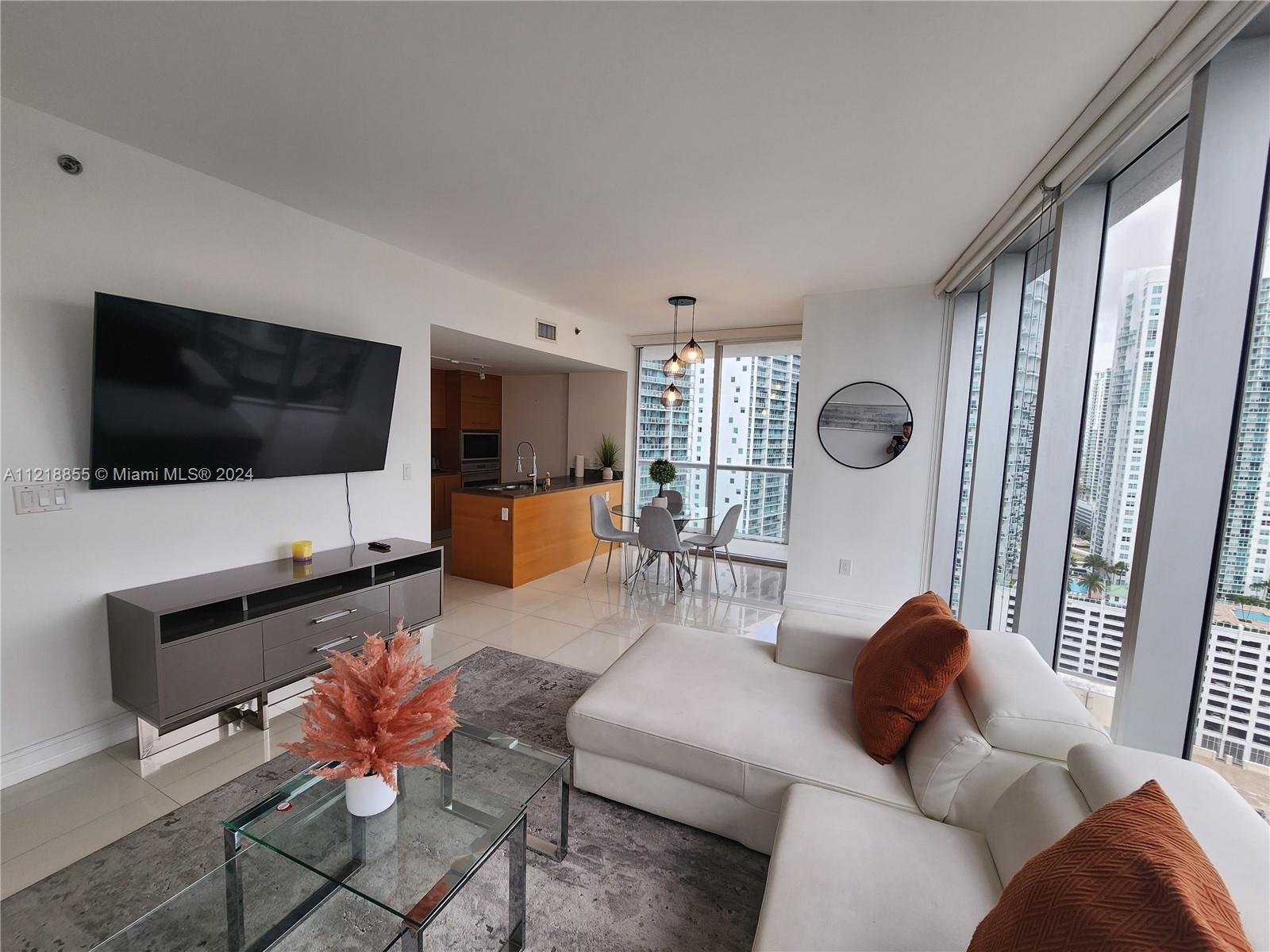 485 Brickell Ave # 2504, Miami FL 33131