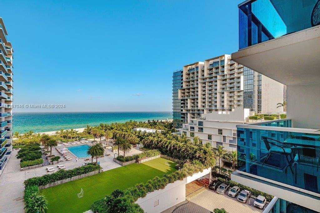 2301 Collins Ave # 842, Miami Beach FL 33139
