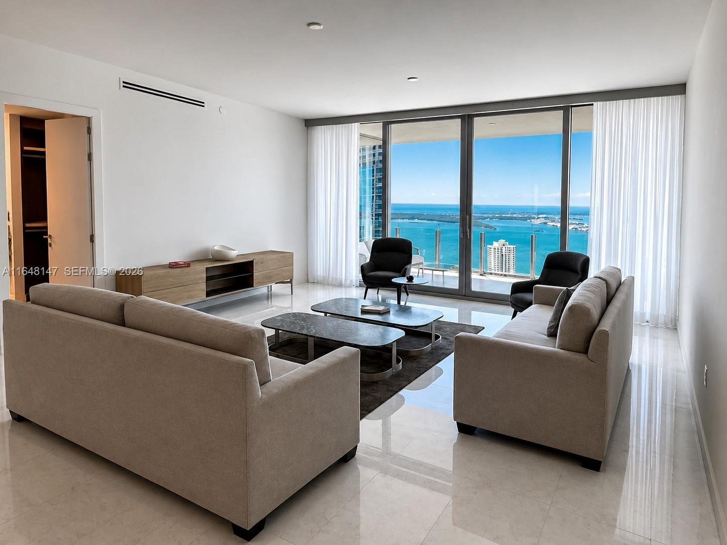 300 Biscayne Blvd Way # 4604, Miami FL 33131