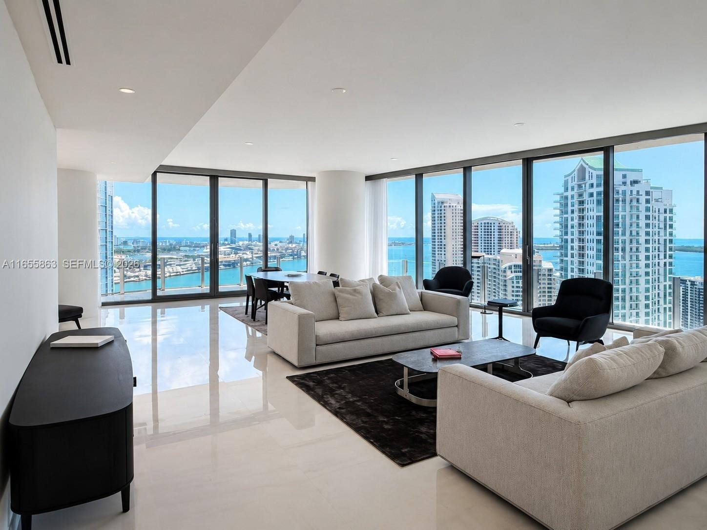 300 Biscayne Blvd Way # 3201, Miami FL 33131