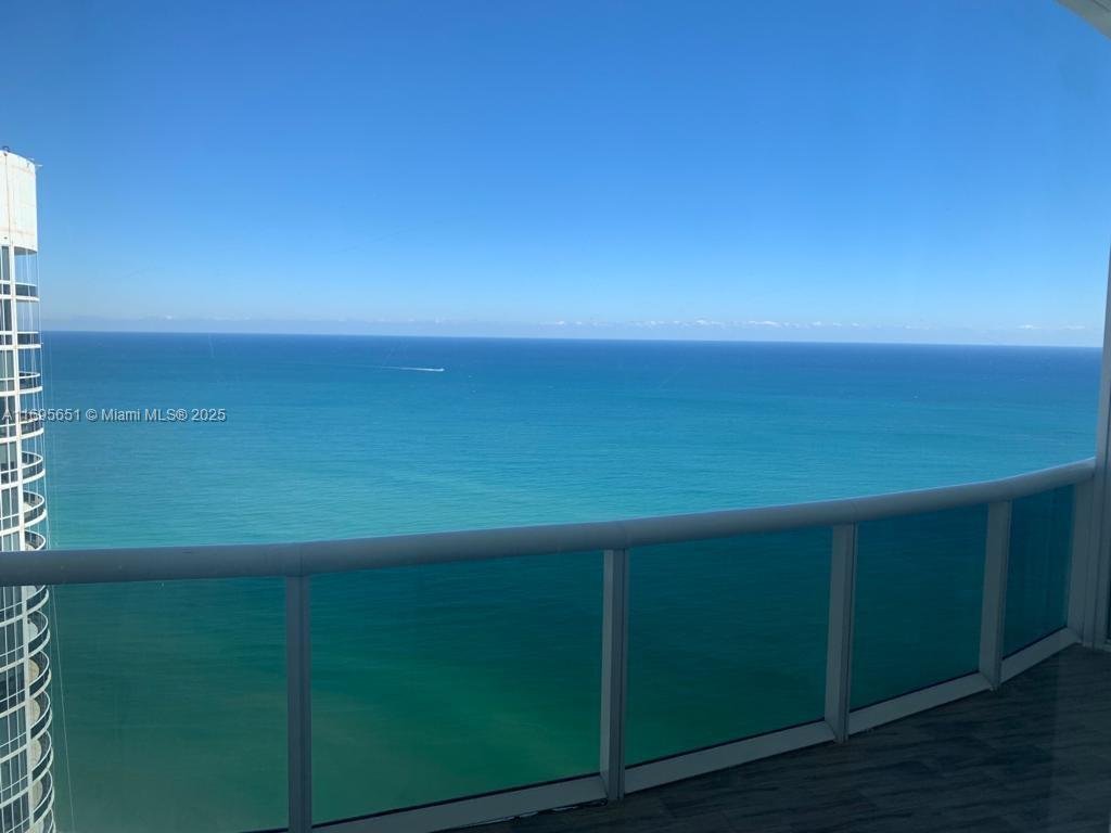 15811 Collins Ave # 4203, Sunny Isles Beach FL 33160