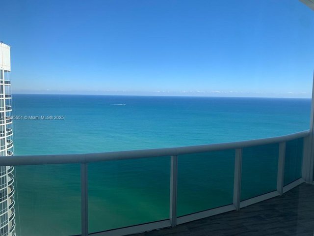 15811 Collins Ave # 4203, Sunny Isles Beach FL 33160