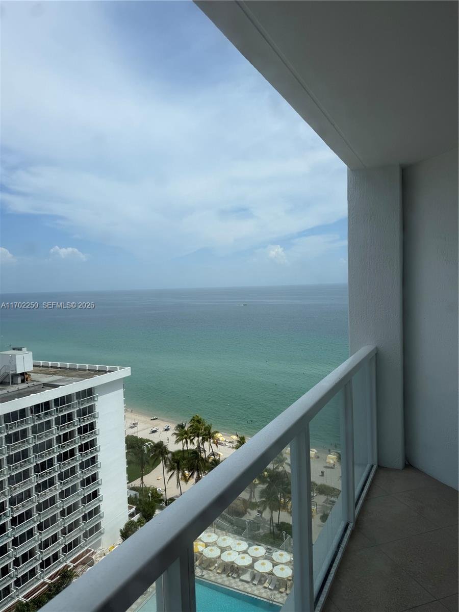 16699 Collins Ave # 1706, Sunny Isles Beach FL 33160