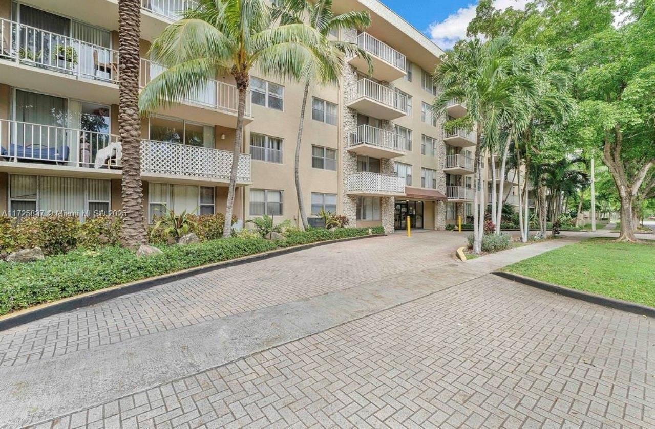 1805 Sans Souci Blvd # 429, North Miami FL 33181