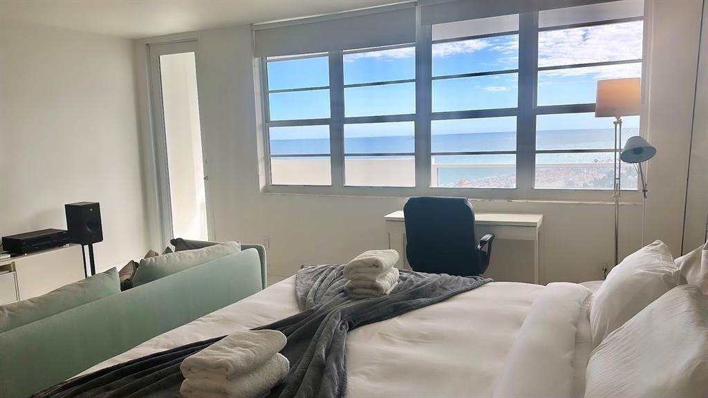 100 Lincoln Road # 1240, Miami Beach FL 33139