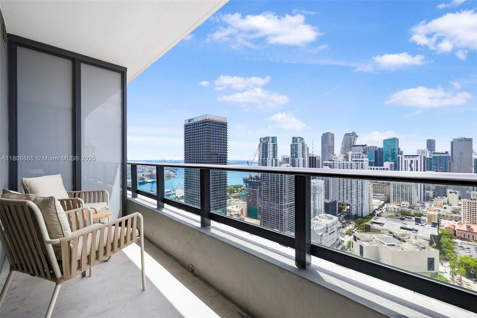 159 NE 6th St # 3610, Miami FL 33132