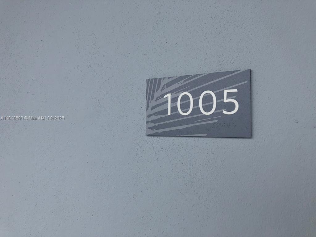 16385 Biscayne Blvd # 1005, North Miami Beach FL 33160