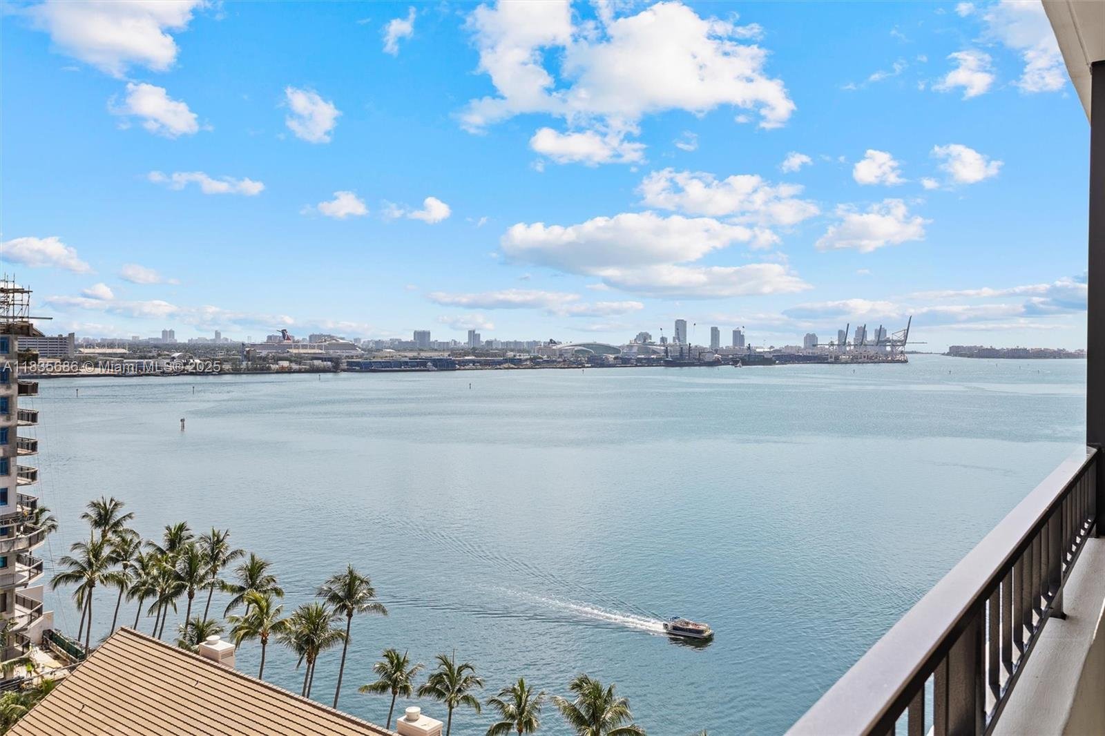 520 Brickell Key Dr # A1404, Miami FL 33131