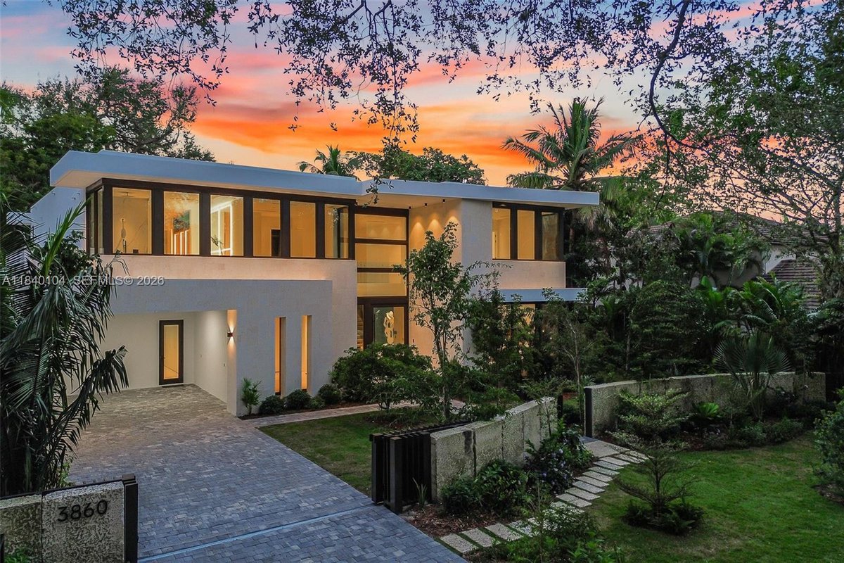 3860 Little Ave, Miami FL 33133