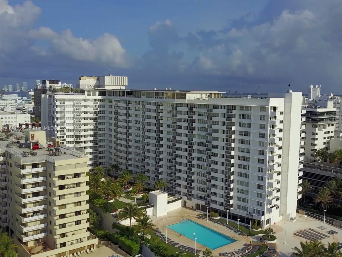 100 Lincoln Rd # 1601, Miami Beach FL 33139