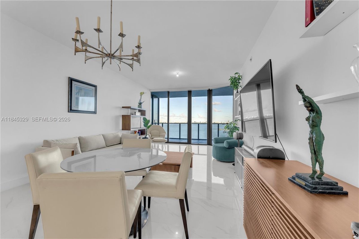 700 NE 24th Street # 1405, Miami FL 33137