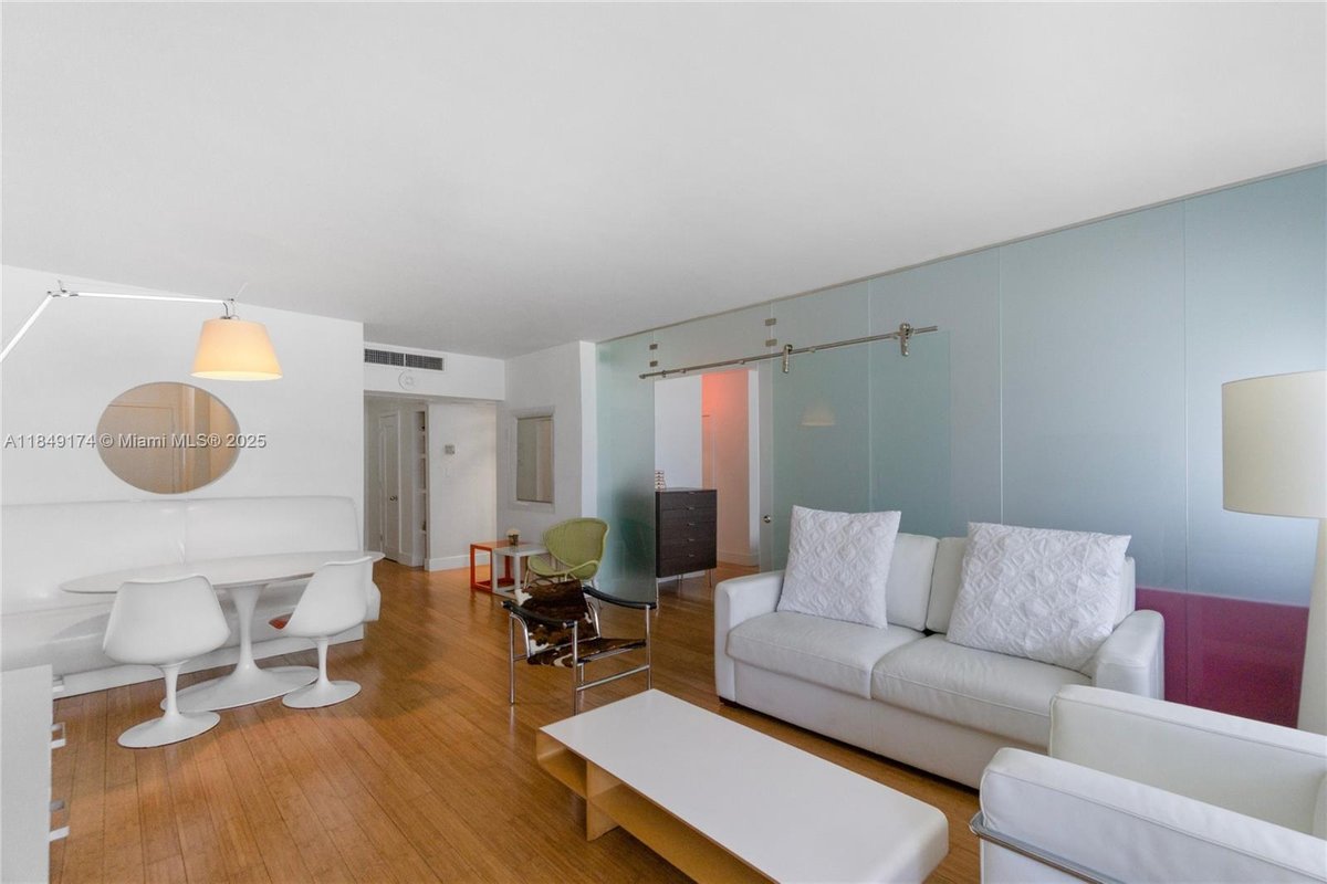 100 Lincoln Rd # 923, Miami Beach FL 33139