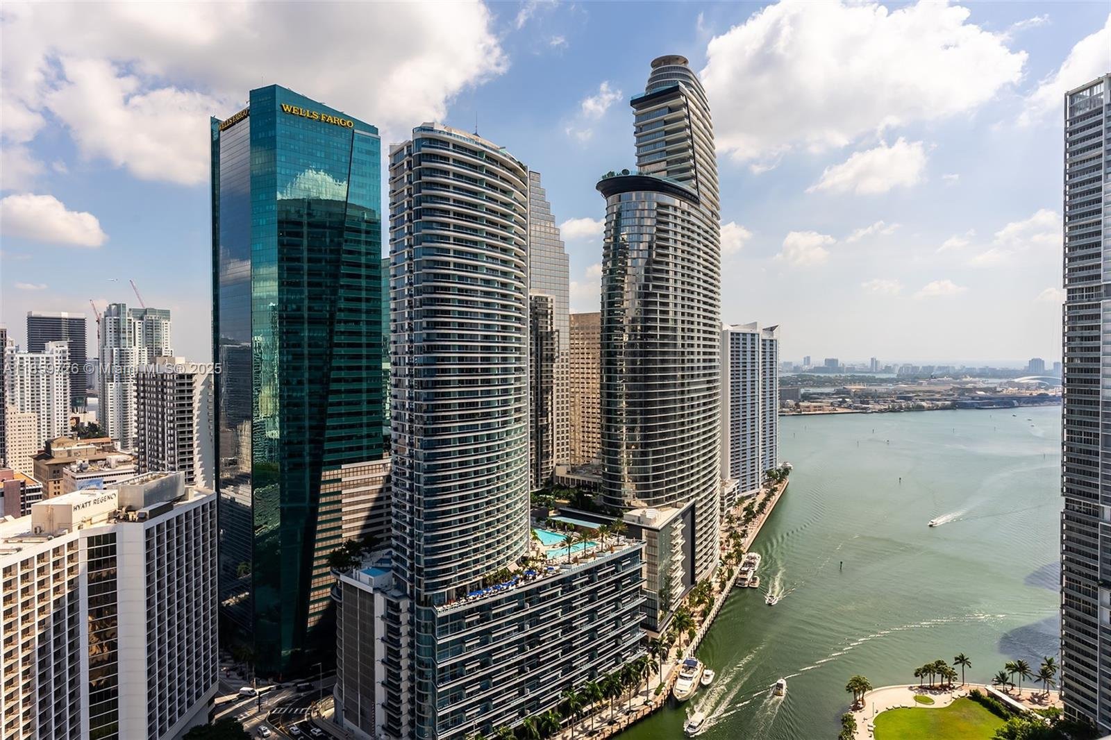 77 SE 5th St # 2410, Miami FL 33131