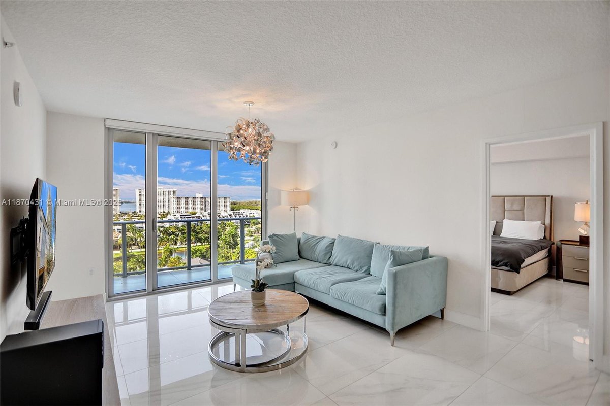 330 Sunny Isles Blvd # 1204, Sunny Isles Beach FL 33160