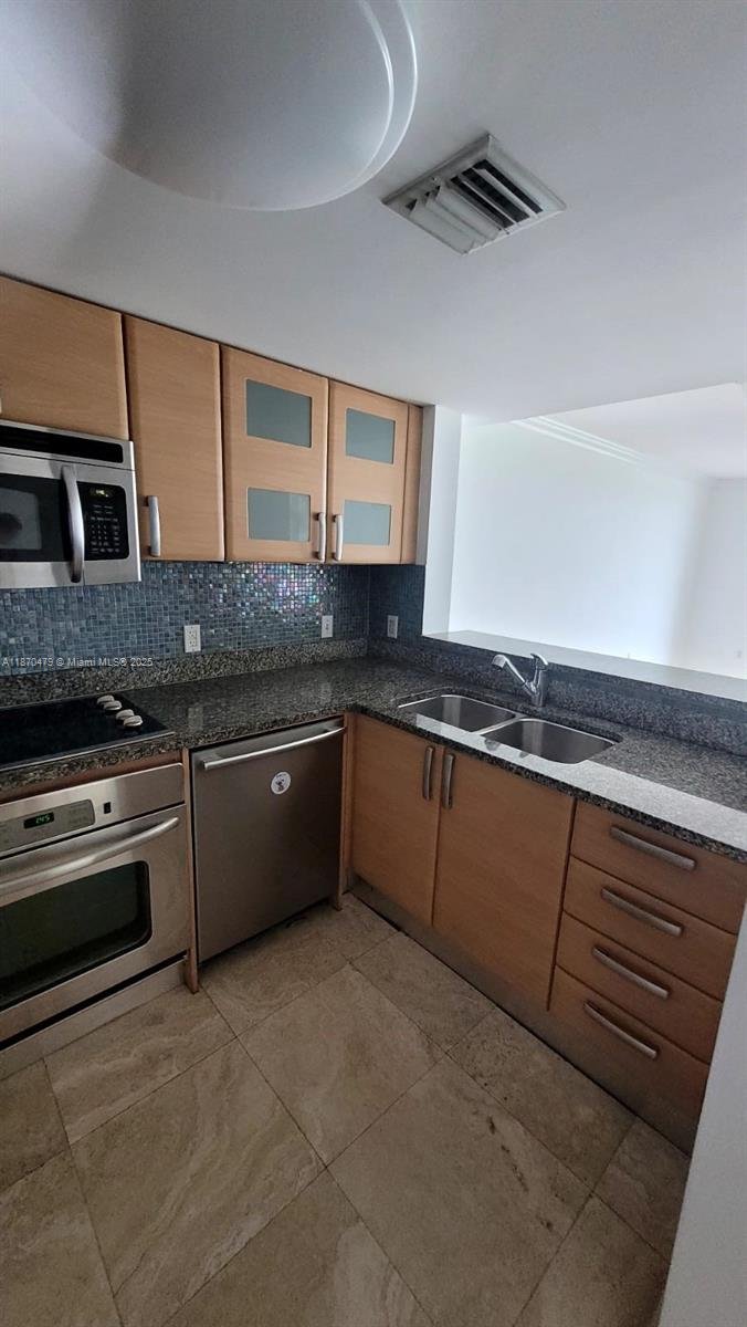 2101 Brickell Ave # 1109, Miami FL 33129