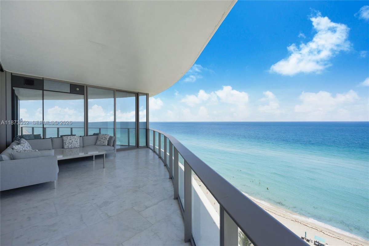15701 Collins Ave # 902, Sunny Isles Beach FL 33160