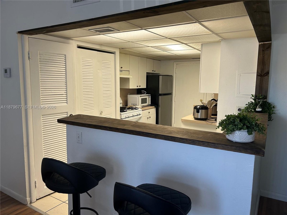 17901 NW 68th Ave # R209, Hialeah FL 33015