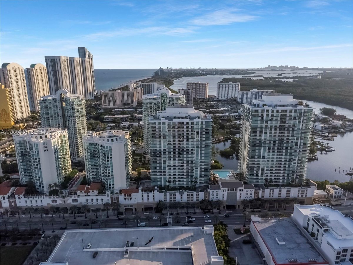 300 Sunny Isles Blvd # 1802, Sunny Isles Beach FL 33160