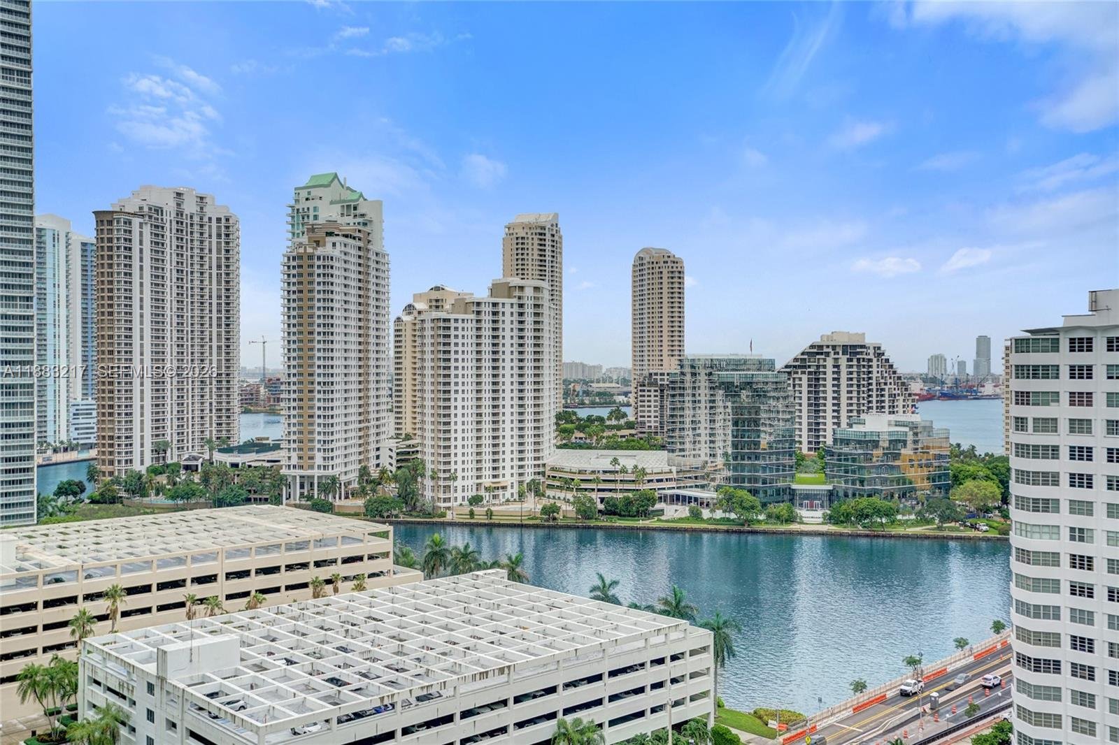 950 Brickell Bay Dr # 1704, Miami FL 33131