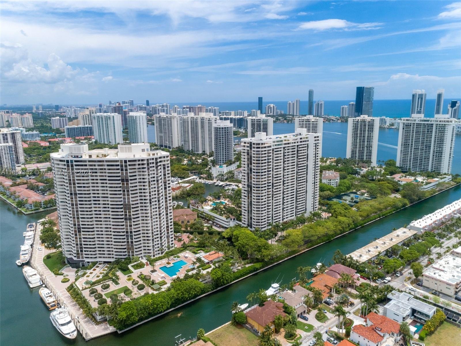2000 Island Blvd # 1002, Aventura FL 33160