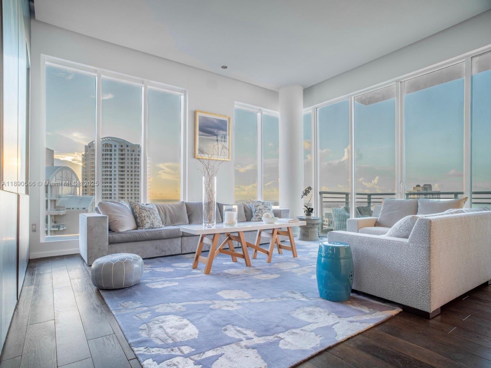 900 Brickell Key Blvd # 2204, Miami FL 33131