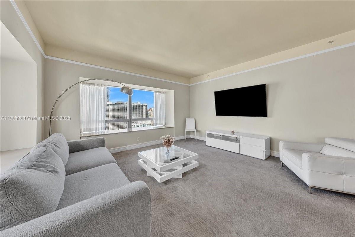 1435 Brickell Ave # 3112, Miami FL 33131