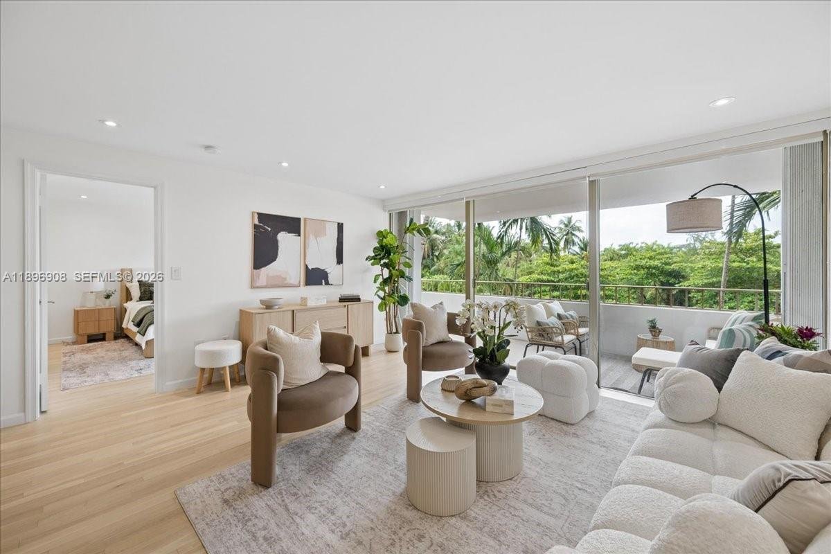 155 Ocean Lane Dr # 302, Key Biscayne FL 33149