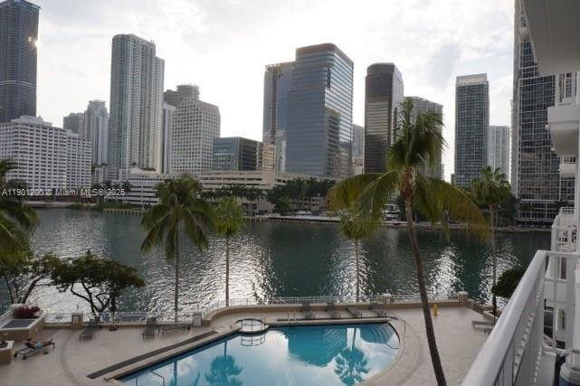 701 Brickell Key Blvd # 412, Miami FL 33131