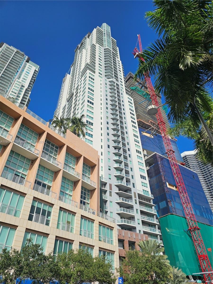 244 Biscayne Blvd # 303, Miami FL 33132