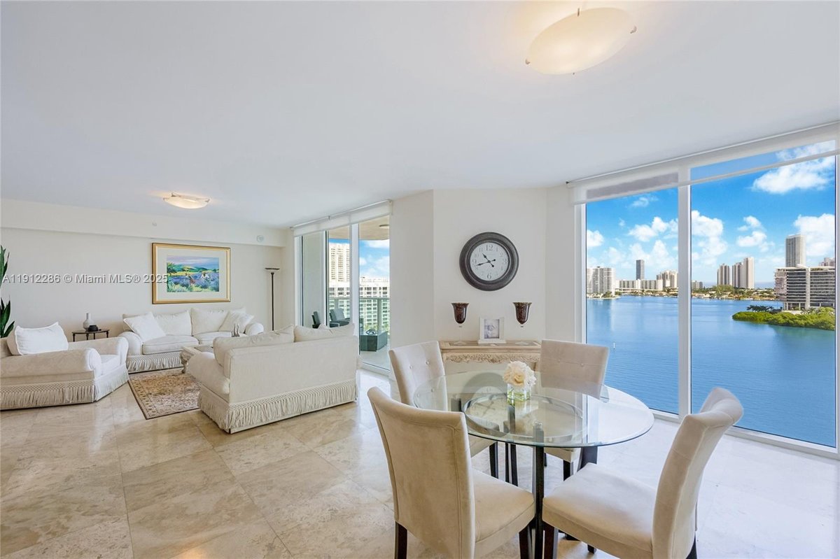 3301 NE 183rd St # 1607, Aventura FL 33160