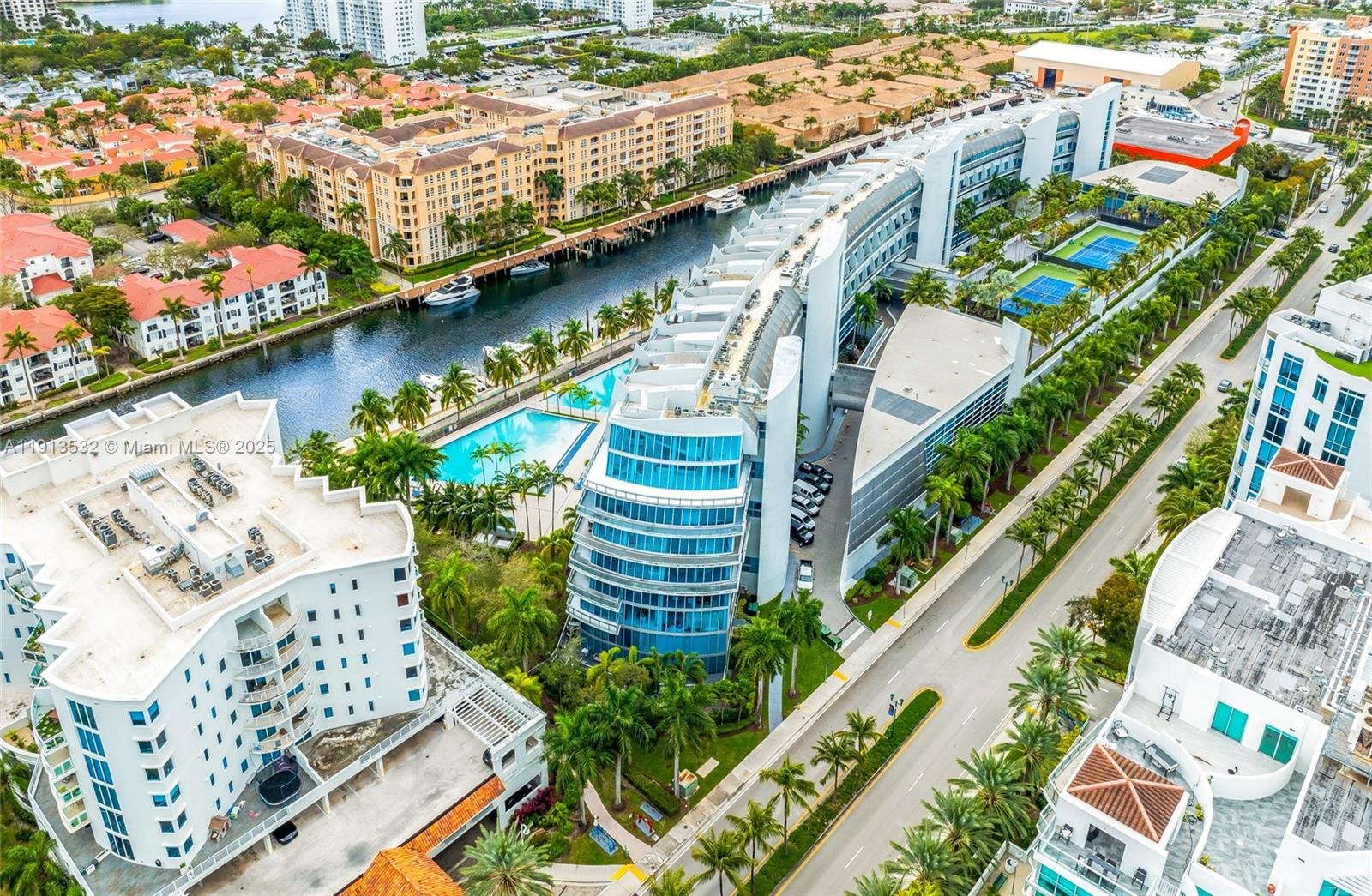 Aventura, FL