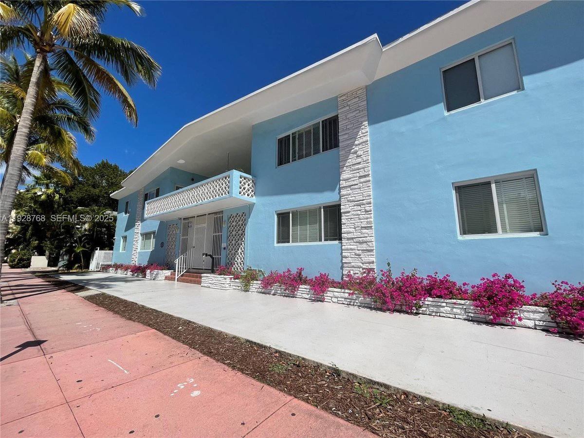 401 Collins Ave # 21, Miami Beach FL 33139
