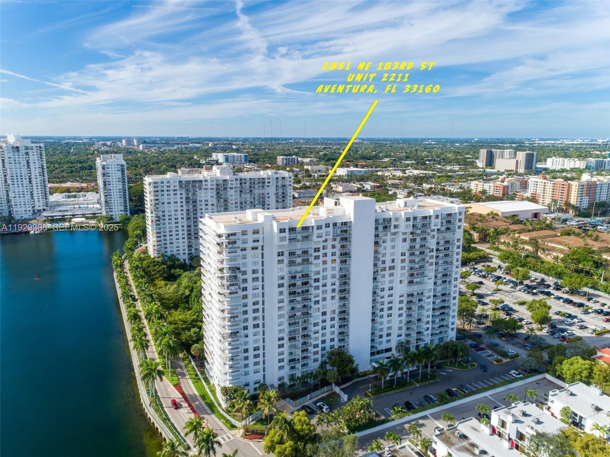 2851 NE 183rd St, Aventura FL 33160