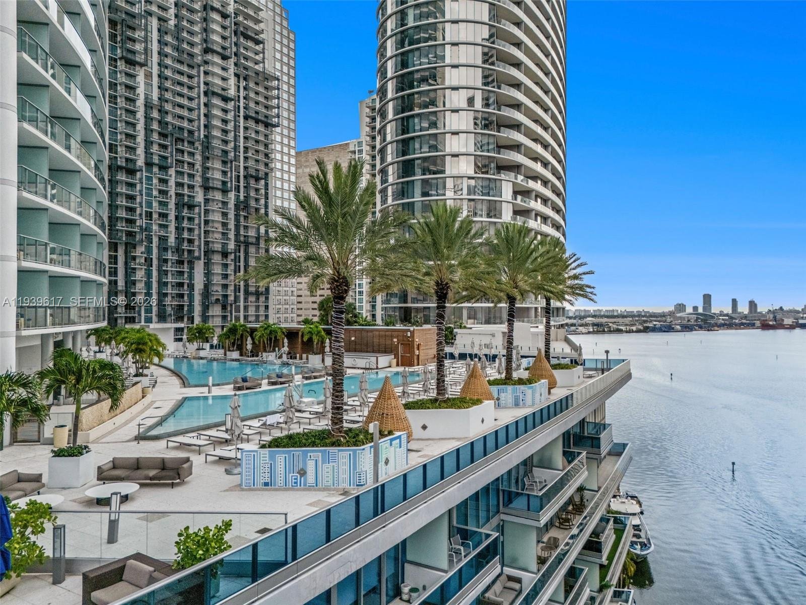 200 Biscayne Boulevard Way # 4202, Miami FL 33131