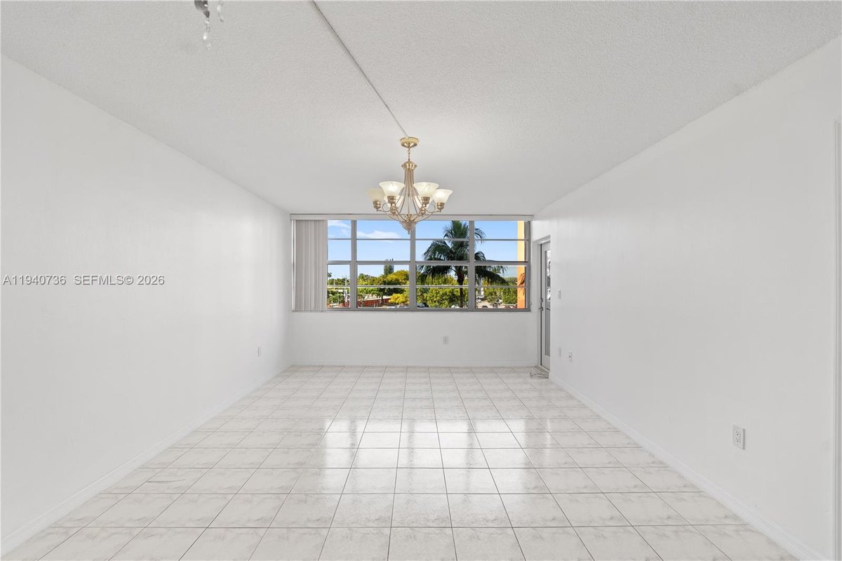 1351 NE Miami Gardens Dr # 301E, Miami FL 33179