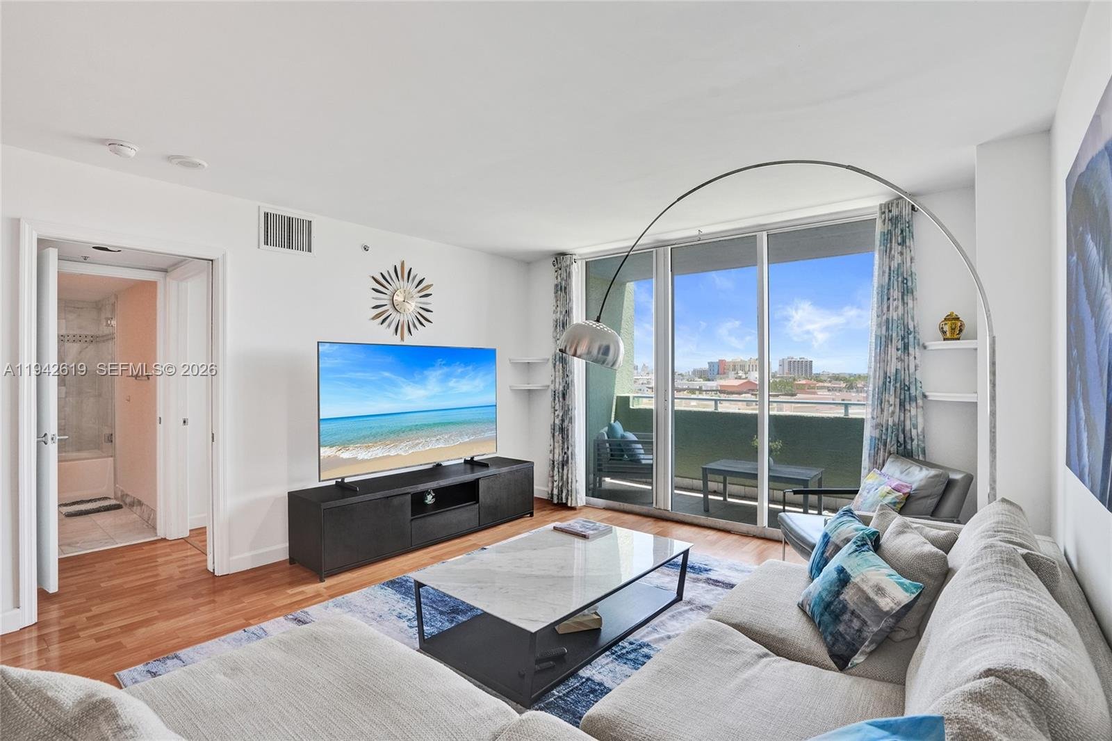 90 Alton Rd # 807, Miami Beach FL 33139