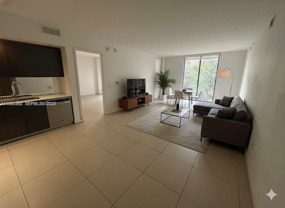 31 SE 6th St # 407, Miami FL 33131