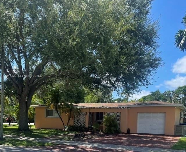 5700 SW 45th Ter, Miami FL 33155