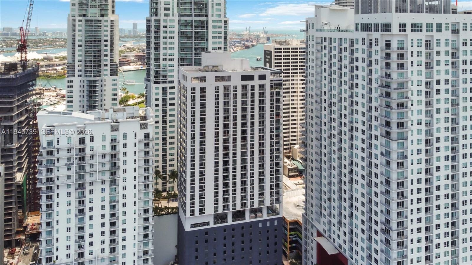 227 NE 2nd St # 2506, Miami FL 33132