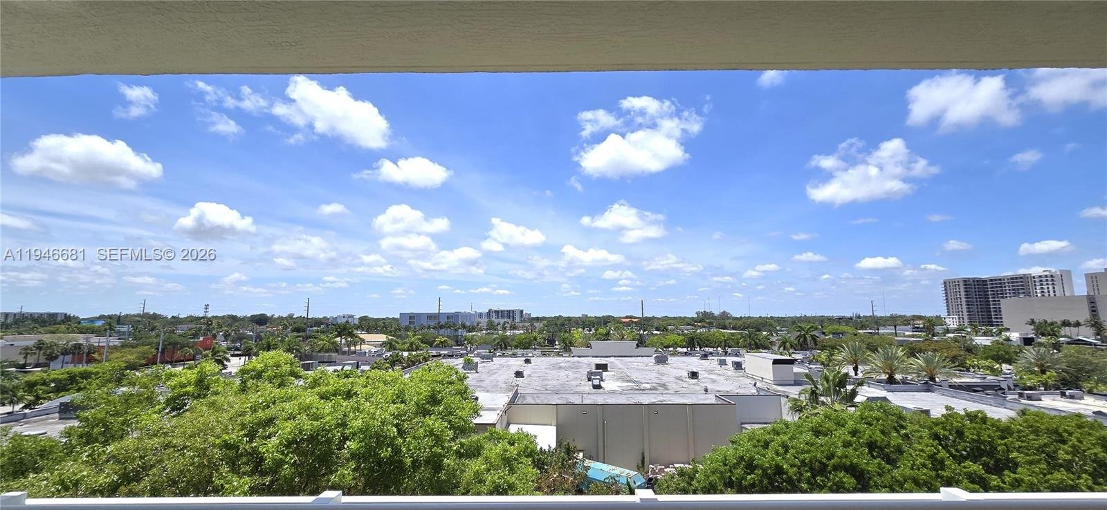 2775 NE 187th St # 506, Aventura FL 33180