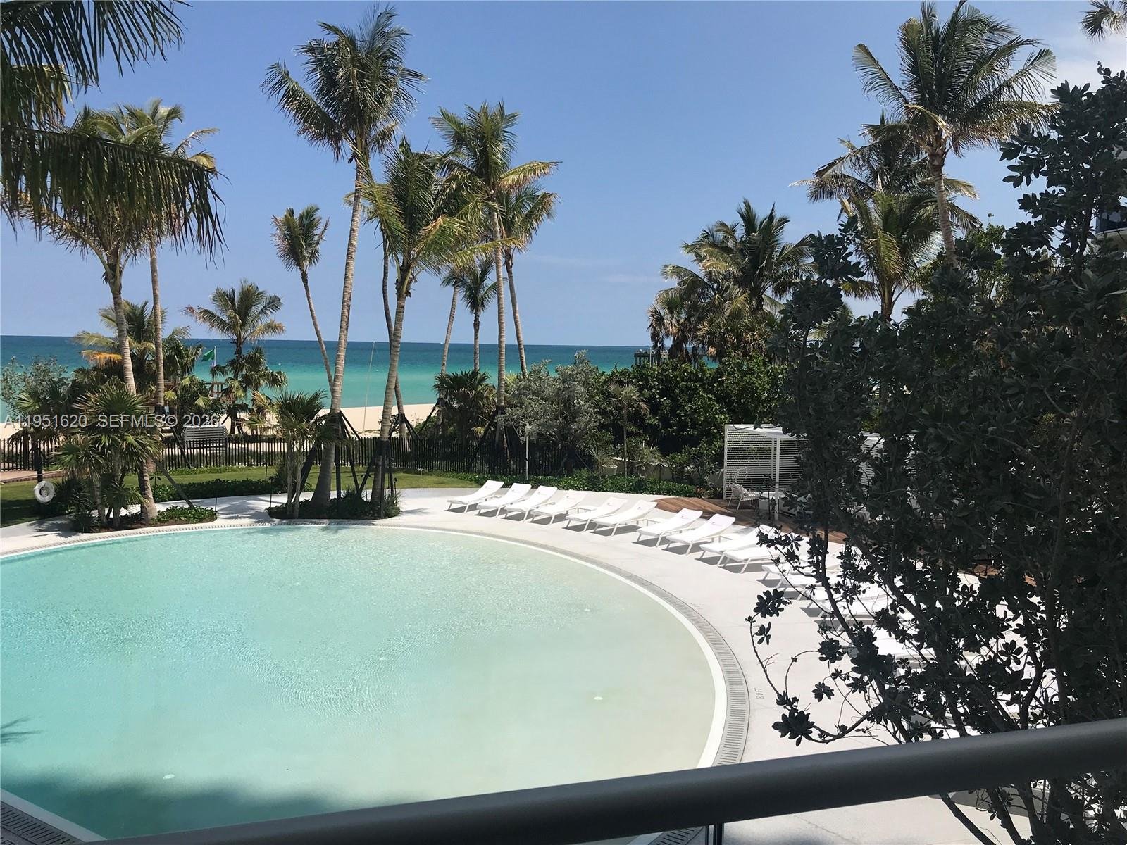 16901 Collins Ave # 1604, Sunny Isles Beach FL 33160