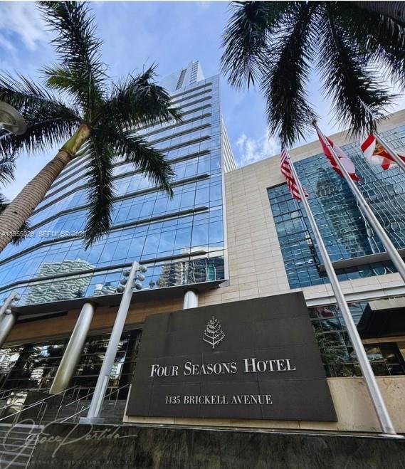 1435 Brickell Ave # 3508, Miami FL 33131