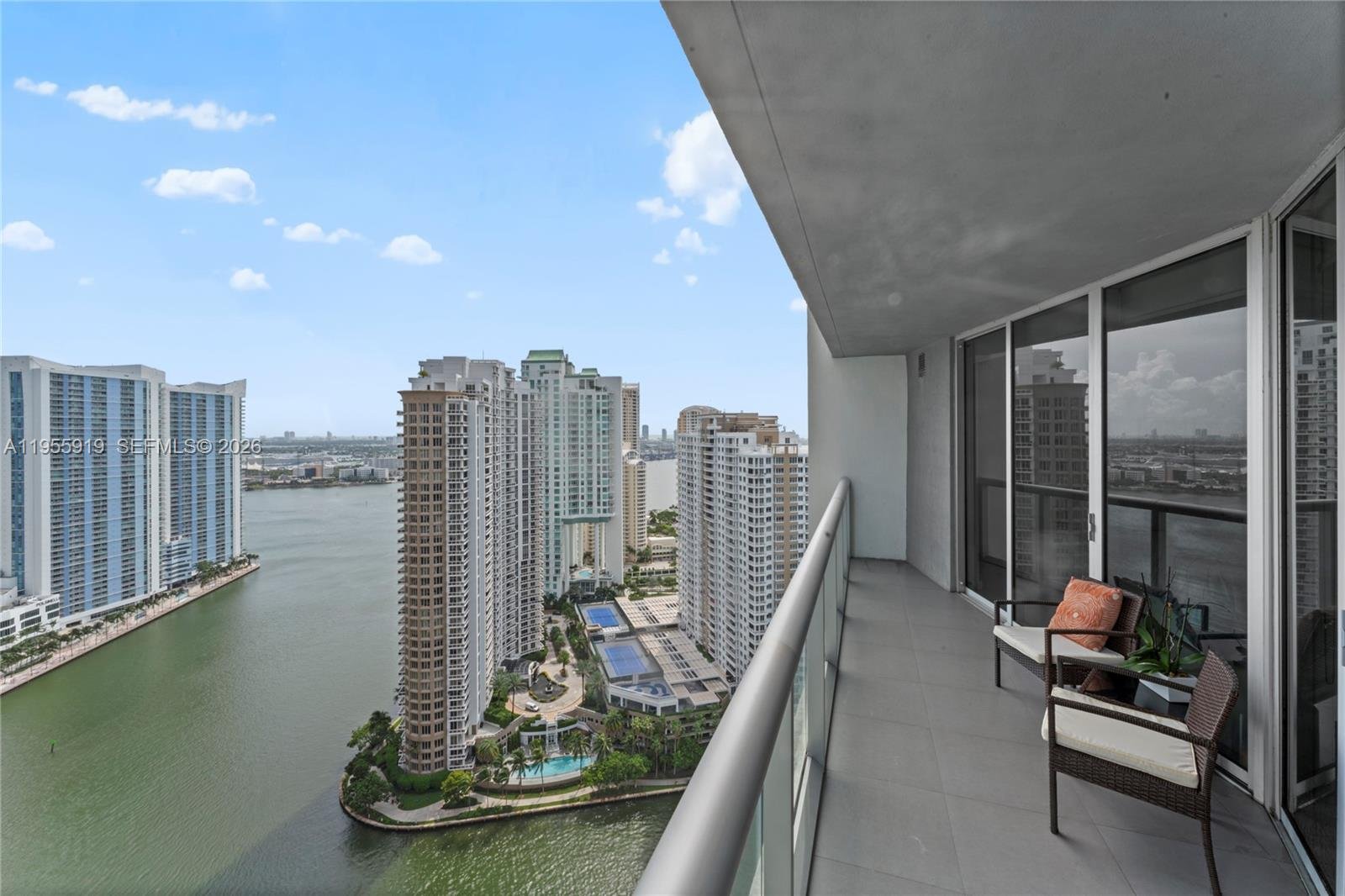 495 Brickell Ave # 3208, Miami FL 33131