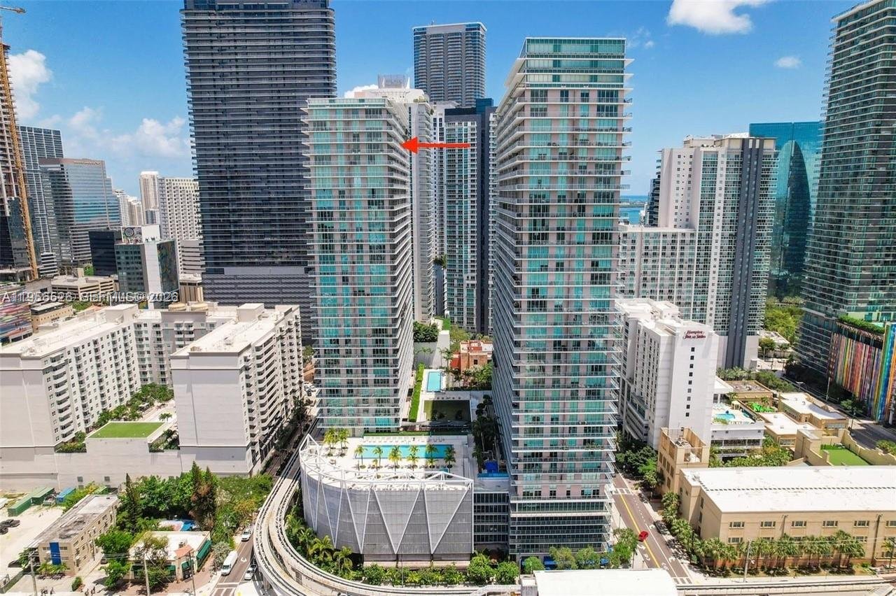 1111 SW 1st Ave, Miami FL 33130