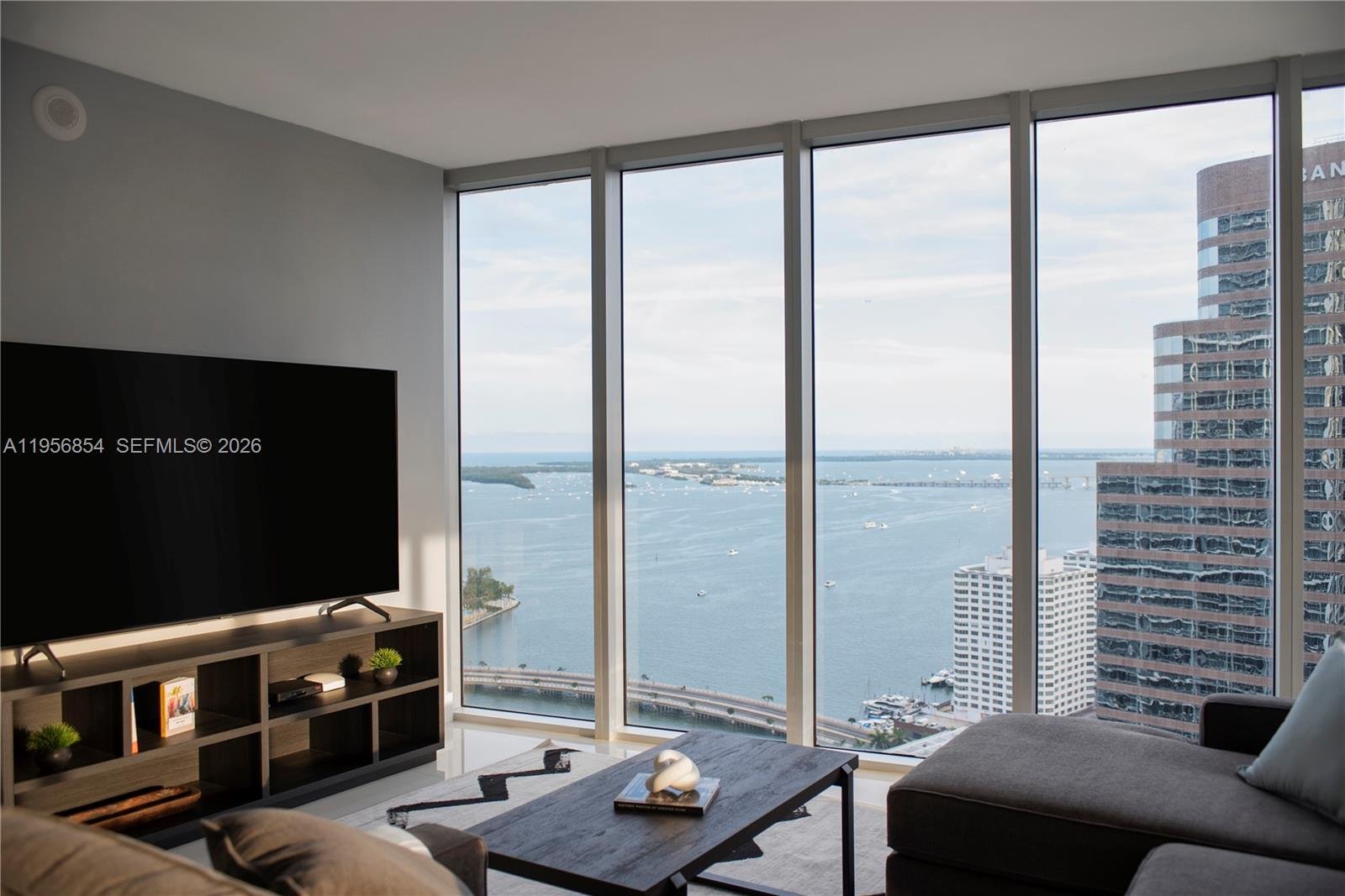 485 Brickell Ave # 3208, Miami FL 33131