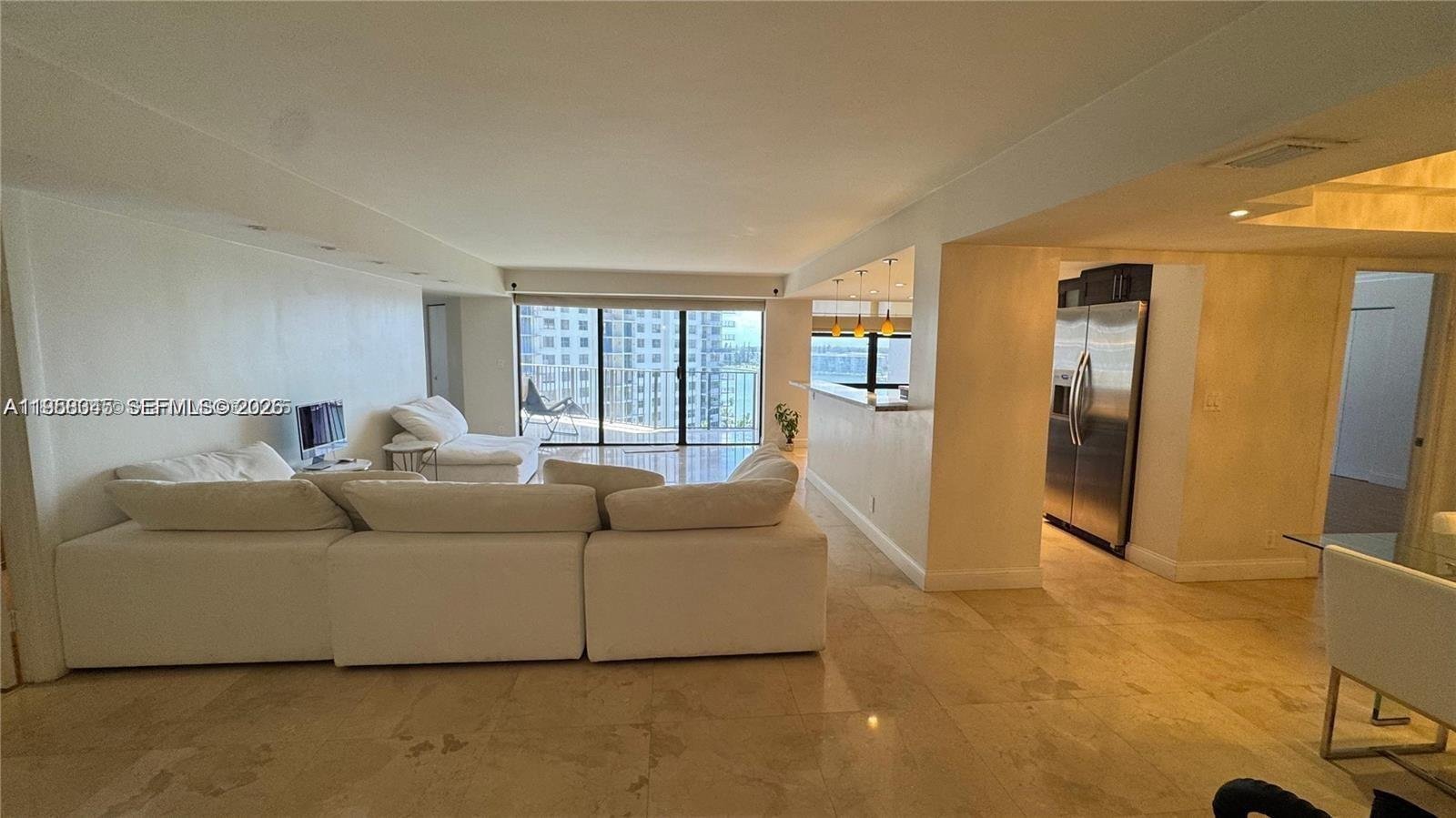 18181 NE 31st Ct # 1009, Aventura FL 33160