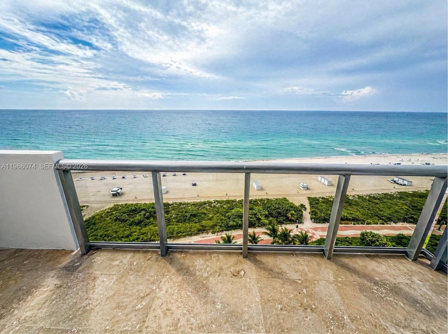 6039 Collins Ave # 1625, Miami Beach FL 33140