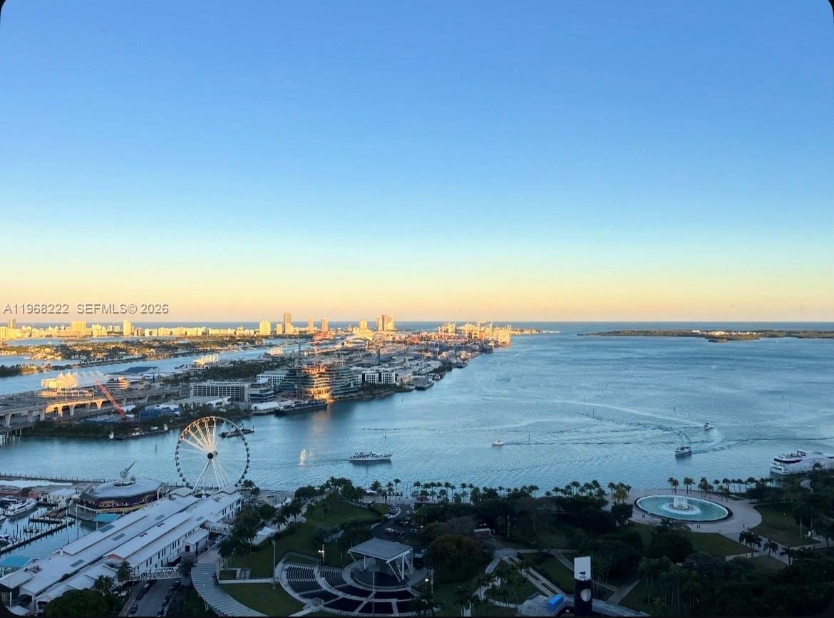 253 NE 2nd St # 3903, Miami FL 33132